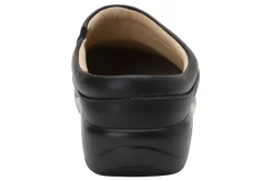 Women Alegria Standard|Service-Kayla