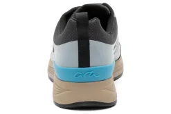 ara Medium|Active-Chester