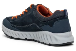 ara Medium|Active-Prague