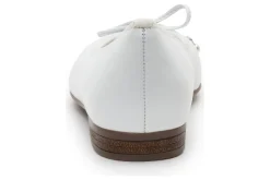 Women ara Standard|Casual Shoes-Scout