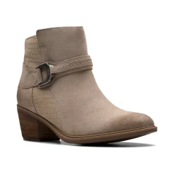 Women Clarks Wide|Standard-Neva Buckle