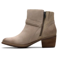 Women Clarks Wide|Standard-Neva Buckle