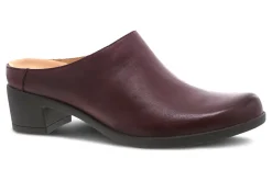 Women Dansko Service|Education-Carrie