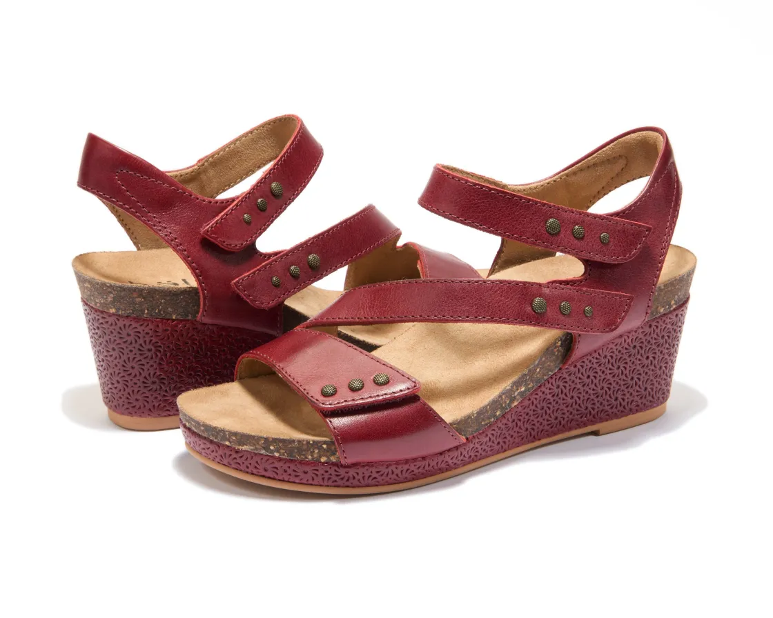 Women Halsa Footwear Wide|Standard-Giselle