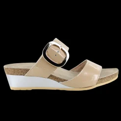 Women Naot Standard|Sandals-Magic