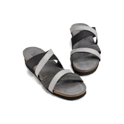 Women Naot Standard|Travel-Roxanna