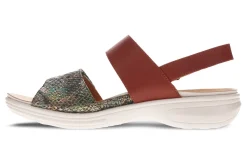 Women Revere Standard|Wide-Como