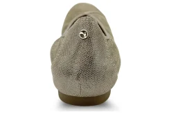 Women Revere Standard|Wide-Nairobi