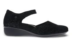 Women Revere Standard|Wide-Osaka