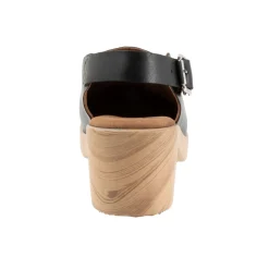 Women Softwalk Standard|Clogs-Fairbanks