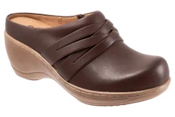 Women Softwalk Narrow|Clogs-Mackay