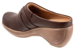 Women Softwalk Narrow|Clogs-Mackay