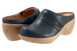 Women Softwalk Standard|Clogs-Melita