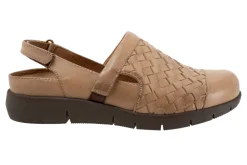 Women Softwalk Standard|Wide-Salina Woven II