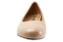 Women Softwalk Extra Wide|Casual Shoes-Sonoma