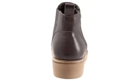 Women Softwalk Standard|Wide-Wildwood