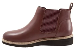 Women Softwalk Standard|Wide-Wildwood