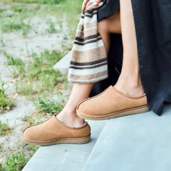 Women The Walking Company Standard|Slippers-Mosey Mule