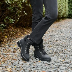 Women The Walking Company Boots-Rainier Lace Boot