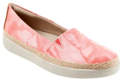 Women Trotters Wide|Casual Shoes-Accent