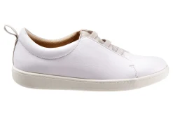 Women Trotters Wide|Casual Shoes-Avrille