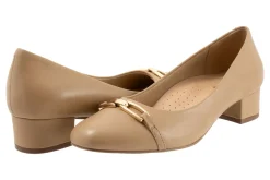 Women Trotters Wide|Standard-Dakota