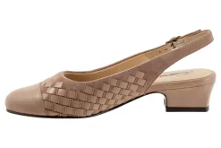 Women Trotters Wide|Standard-Dea Woven