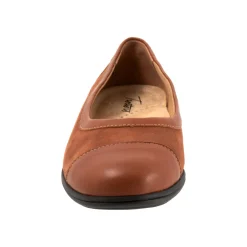 Women Trotters Wide|Standard-Delmara