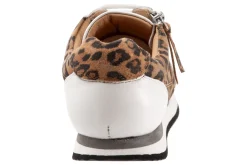 Women Trotters Standard|Casual Shoes-Infinity