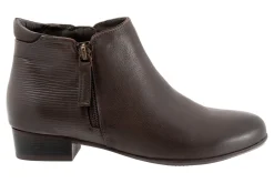 Women Trotters Wide|Standard-Major Embossed