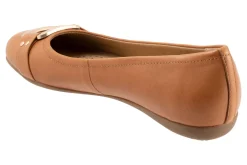Women Trotters Standard|Extra Wide-Sizzle Signature