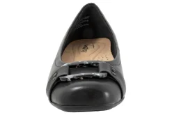 Women Trotters Standard|Extra Wide-Sizzle Signature