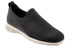 Women Trotters Wide|Casual Shoes-Ultima