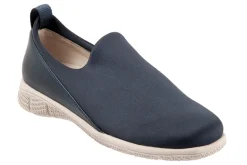 Women Trotters Wide|Casual Shoes-Ultima
