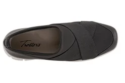 Women Trotters Wide|Casual Shoes-Urbana
